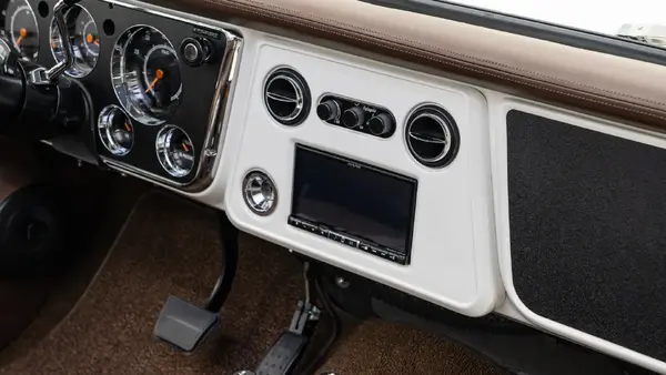 1969 Chevy K5 Blazer_20 Interior